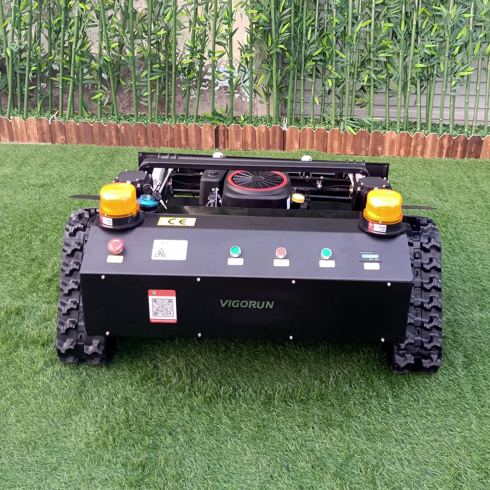 Crawler Remote Controlled Brush Mower (VTLM800 with snow blade) - Image 3